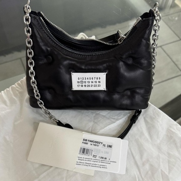 MM6 Maison Martin Margiela Black Shoulder Bag with Chain - Picture 1 of 5
